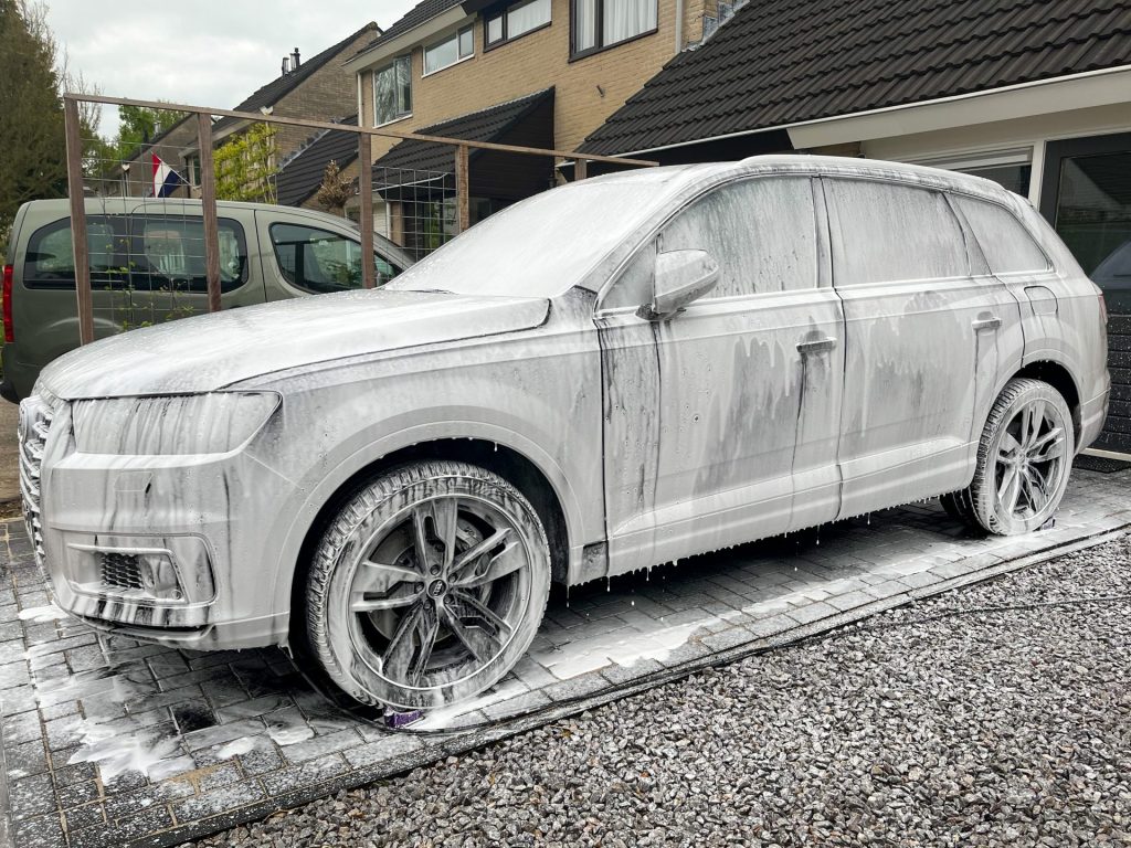 Audi Q7 e-tron